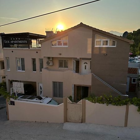 Id Apartments Teodo Esterno foto