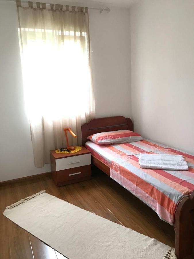 Id Apartments Teodo Esterno foto