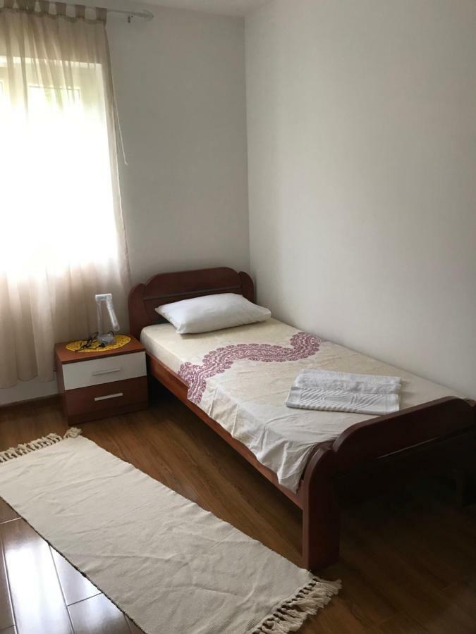 Id Apartments Teodo Esterno foto